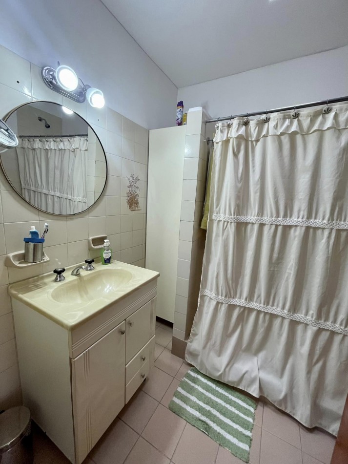 VENDO HERMOSA CASA 3 DORM ZONA CLUB PATRONATO