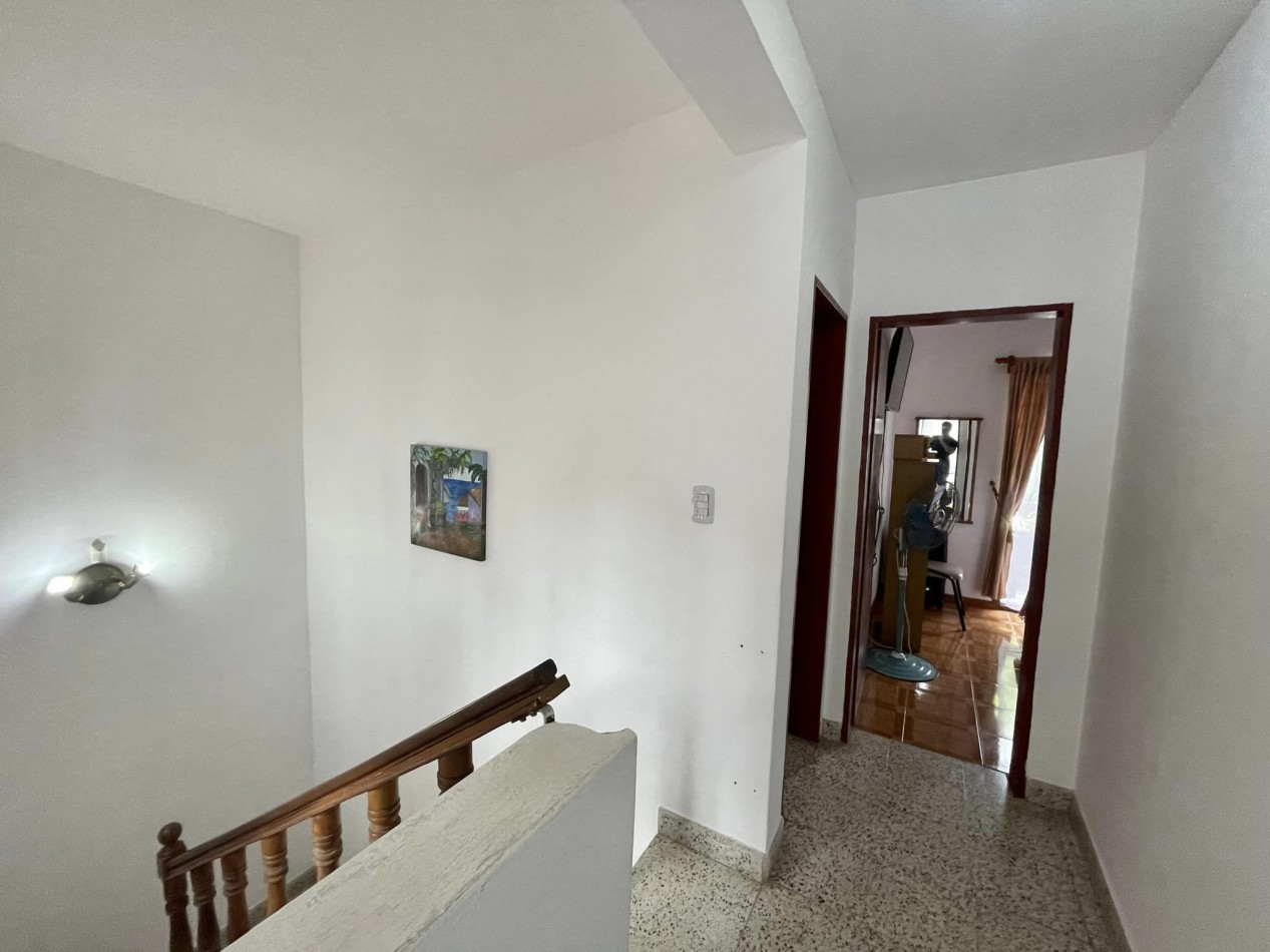 VENDO HERMOSA CASA 3 DORM ZONA CLUB PATRONATO