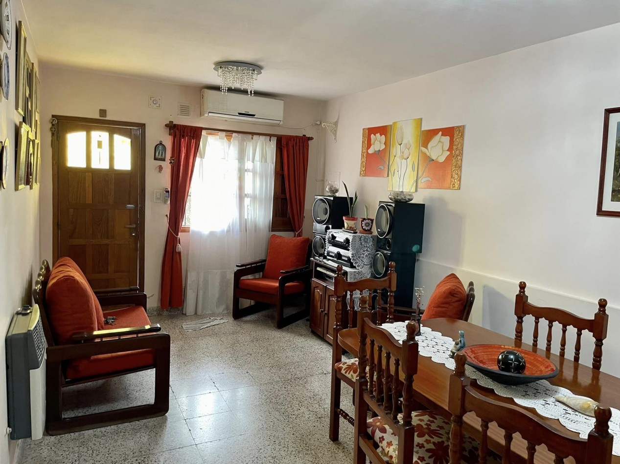 VENDO HERMOSA CASA 3 DORM ZONA CLUB PATRONATO