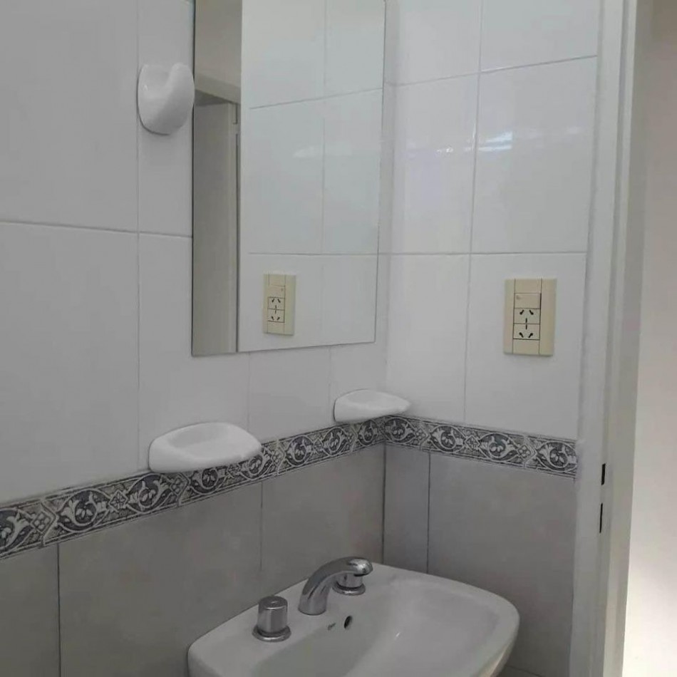 VENDO DEPTO 1 DORM ZONA PLAZA SAENZ PEÑA