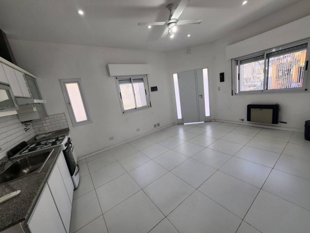 ALQUILO DEPTO 1 DOR. ZONA CENTRO/PARQUE $280.000 FINALES