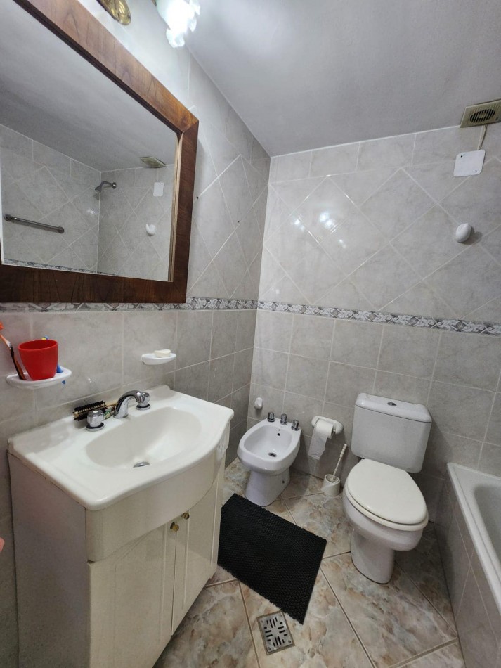 VENDO PISO CENTRICO 3 DORM 3 BAÑOS