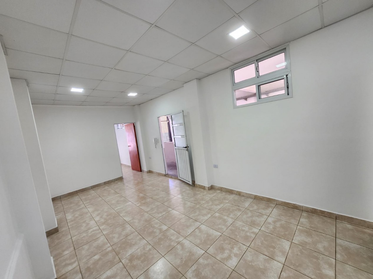 ALQUILO DEPTO 1 DORMITORIO ZONA TERMINAL $220.000+EXPENSAS+TASAS MUNICIPALES