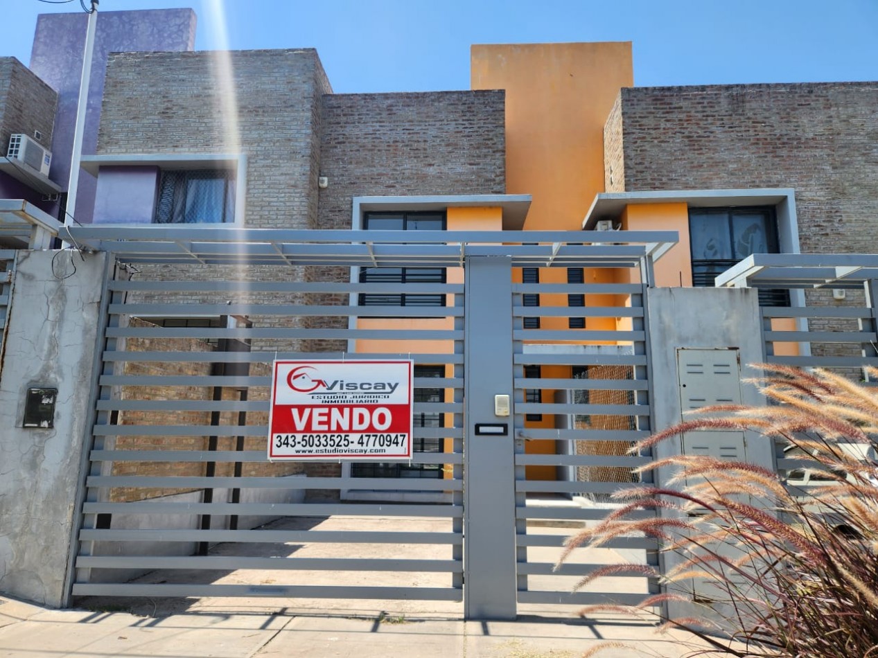 VENDO DUPLEX 2 DORMITORIOS, COCHERA Y PATIO VERDE U$S 45.000