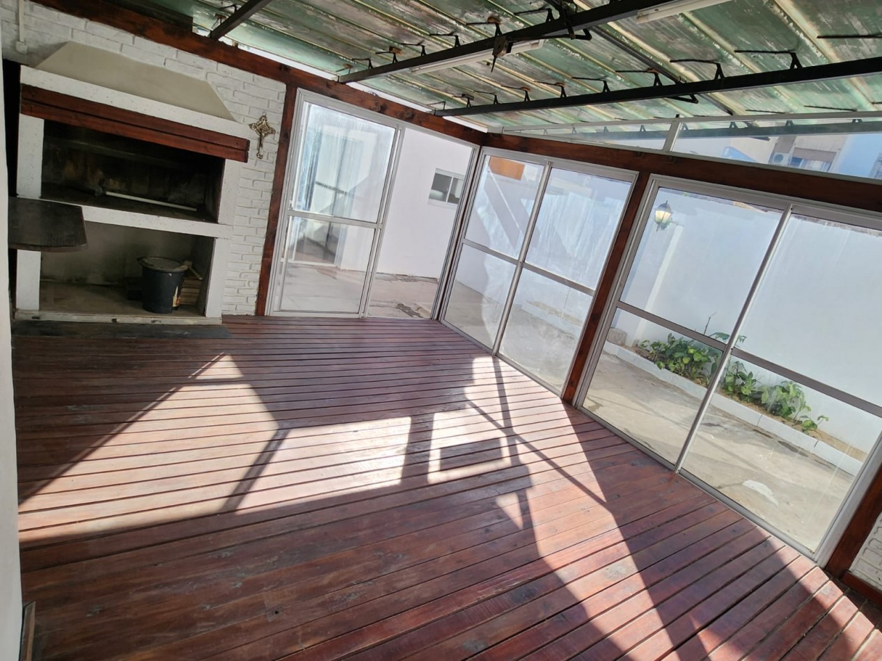 ALQUILO CASA 3 DORMITORIOS $500.000 + IMPUESTOS