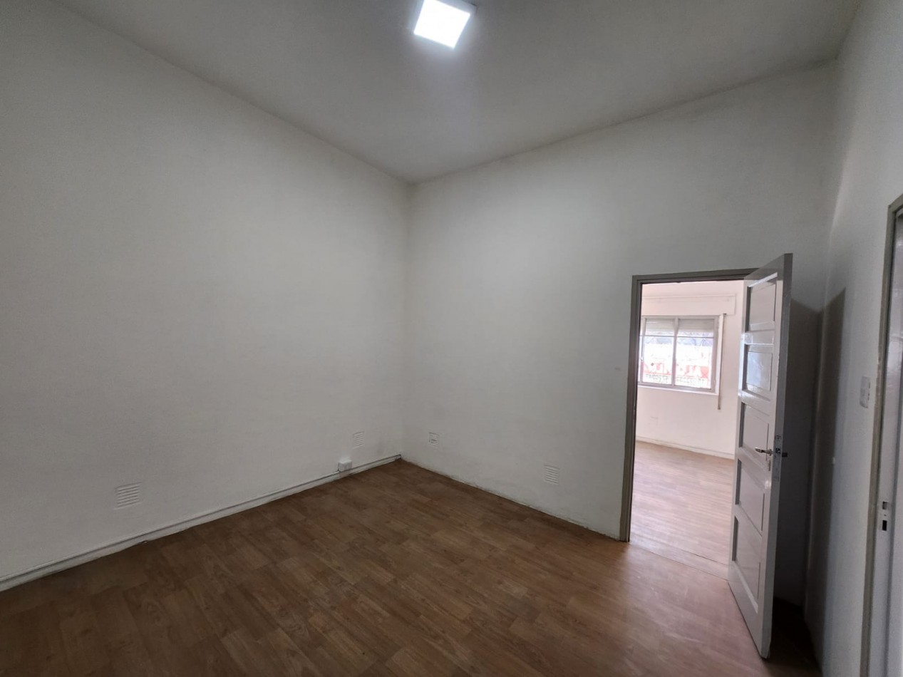 ALQUILO CASA 3 DORMITORIOS $500.000 + IMPUESTOS