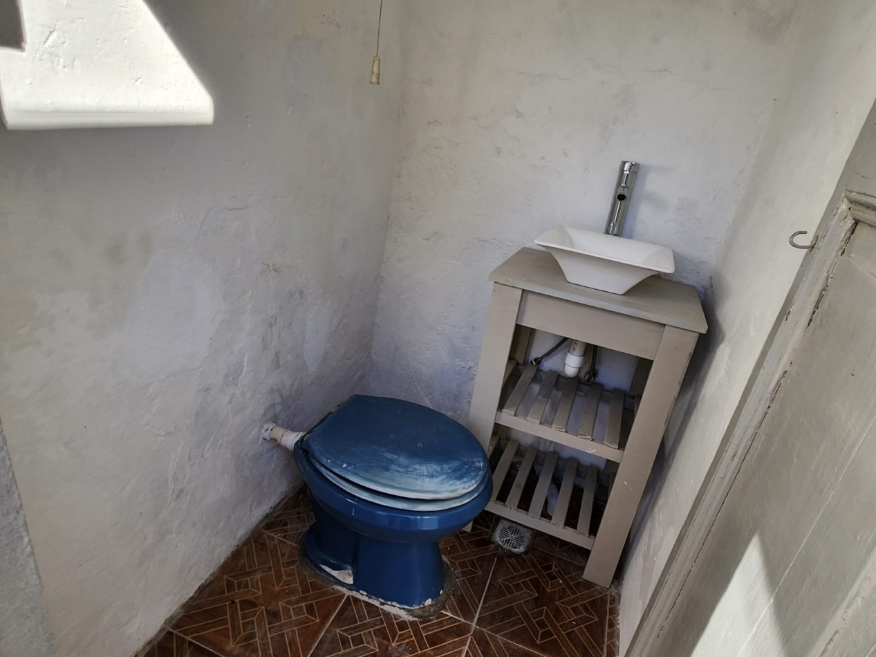 ALQUILO CASA 3 DORMITORIOS $500.000 + IMPUESTOS