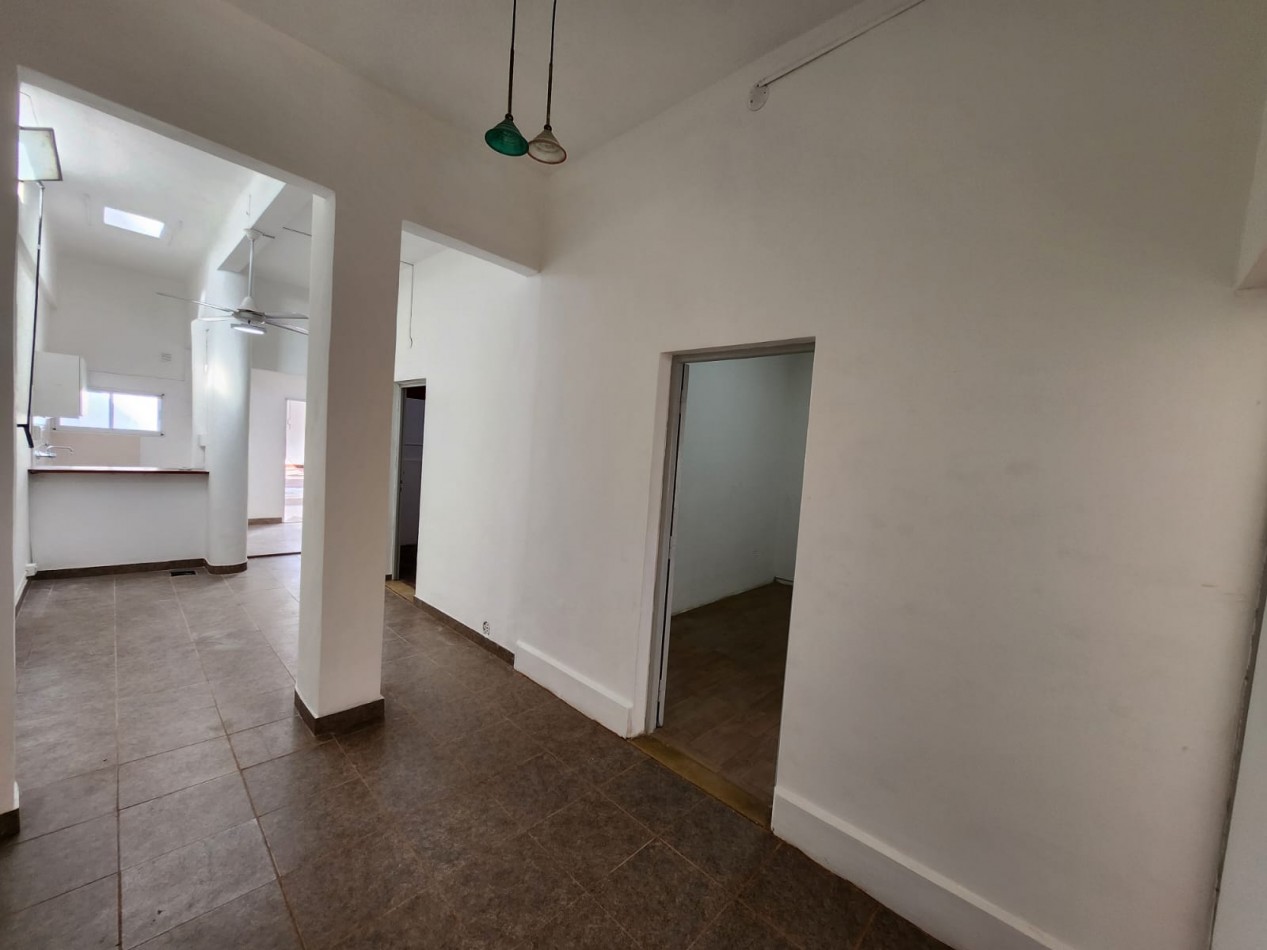 ALQUILO CASA 3 DORMITORIOS $500.000 + IMPUESTOS