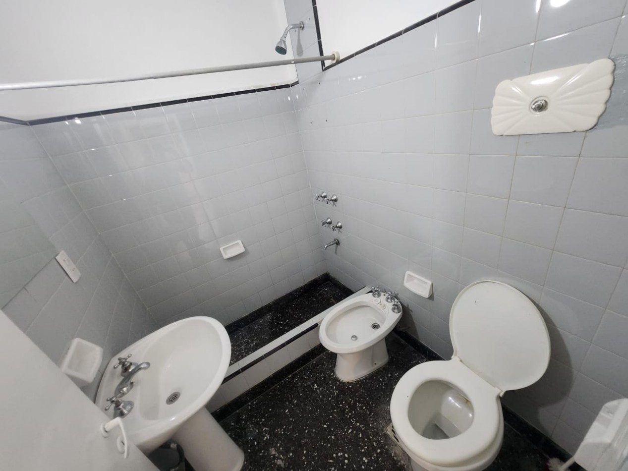 ALQUILO MONOAMBIENTE ZONA PARQUE $300.000 +EXP+IMP