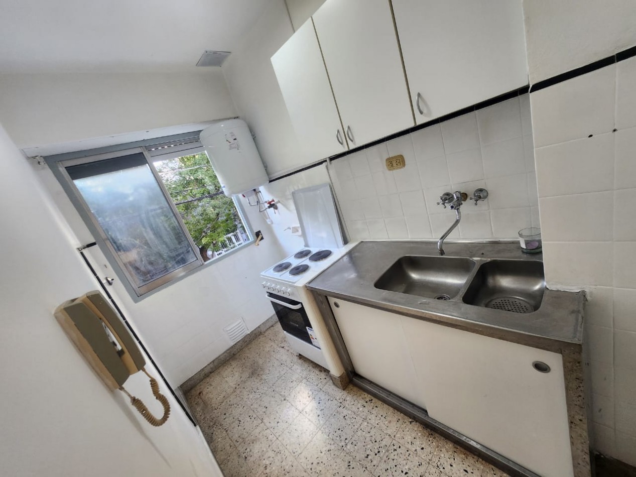 ALQUILO MONOAMBIENTE ZONA PARQUE $300.000 +EXP+IMP