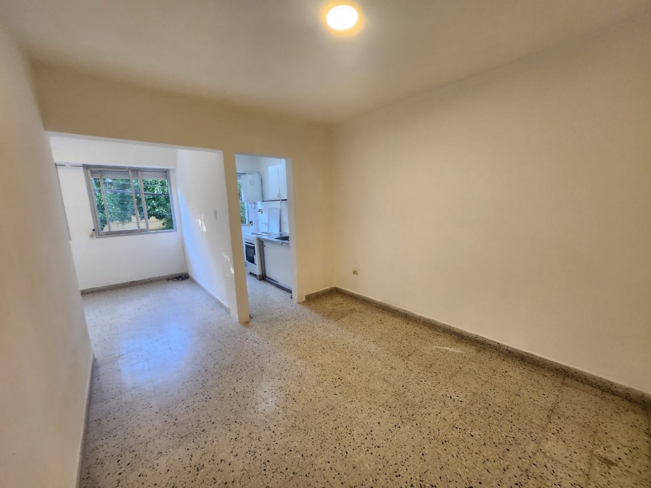 ALQUILO MONOAMBIENTE ZONA PARQUE $300.000 +EXP+IMP