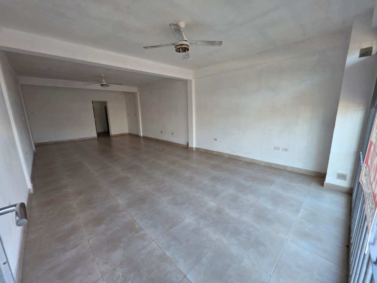 ALQUILO LOCAL EN AV. NEWBERY $290.000 FINAL