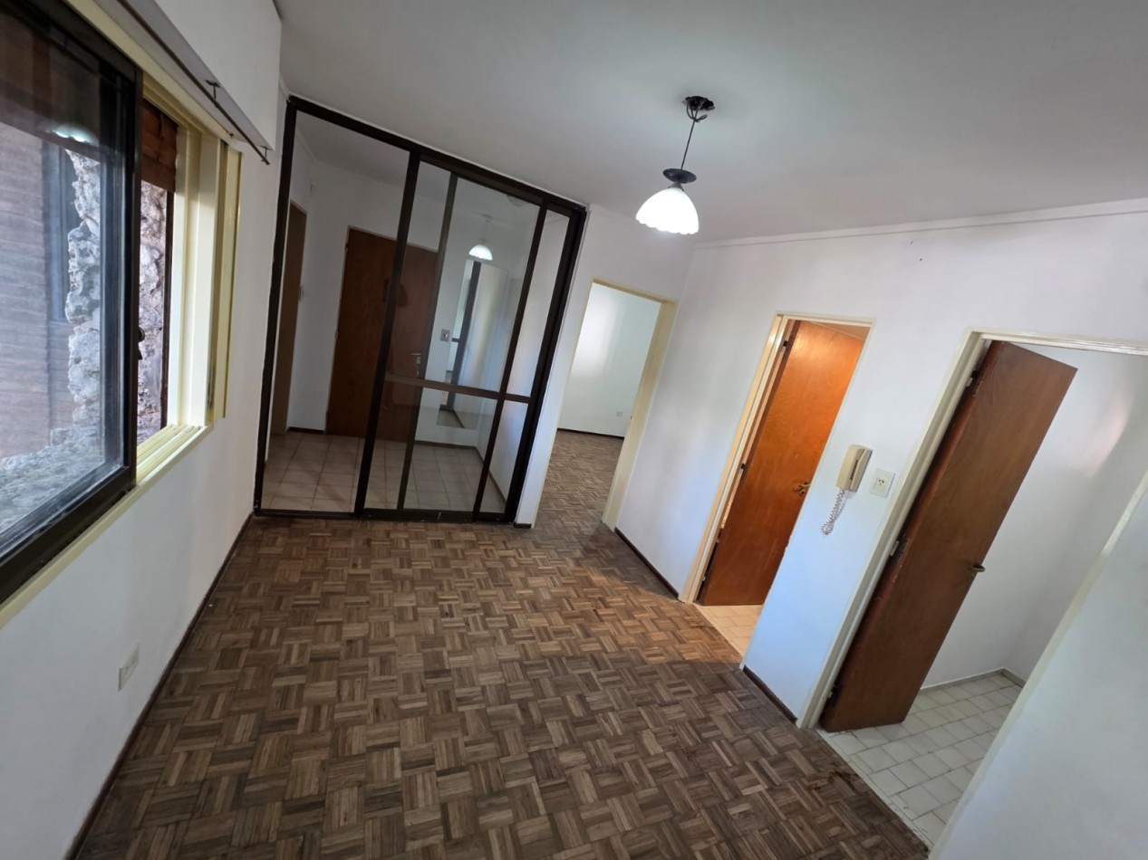 ALQUILO DEPTO 1 DORMITORIO ZONA PARQUE $300.000 +EXPENSAS 