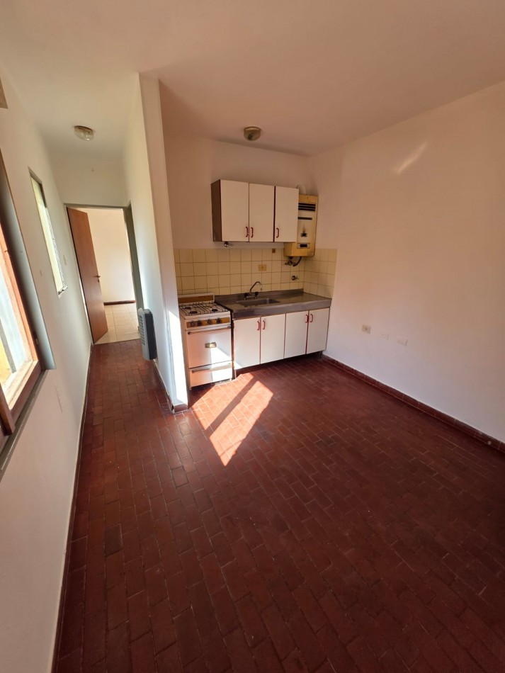 ALQUILO DEPTO 1 DOR ZONA PARQUE $290.000+EXPENSAS+IMPUESTOS