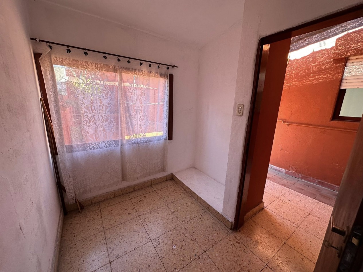 VENDO HERMOSA CASA 3 DORM CALLE ALEM