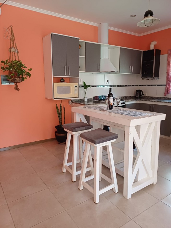 VENDO CASA QUINTA EN VILLA URQUIZA CENTRO