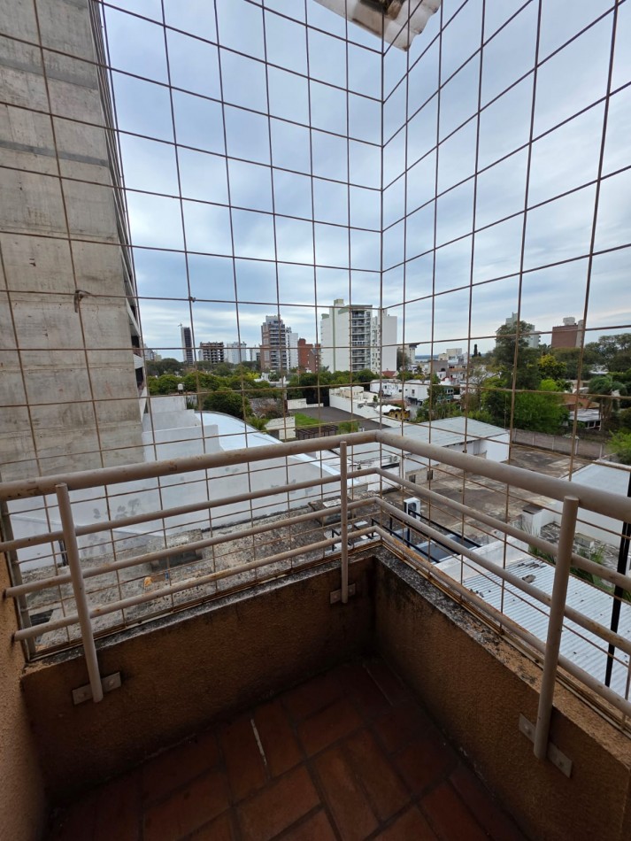 ALQUILO DEPARTAMENTO DE 2 DORMITORIOS. ZONA PARQUE $420.000 + EXPENSAS + TASAS