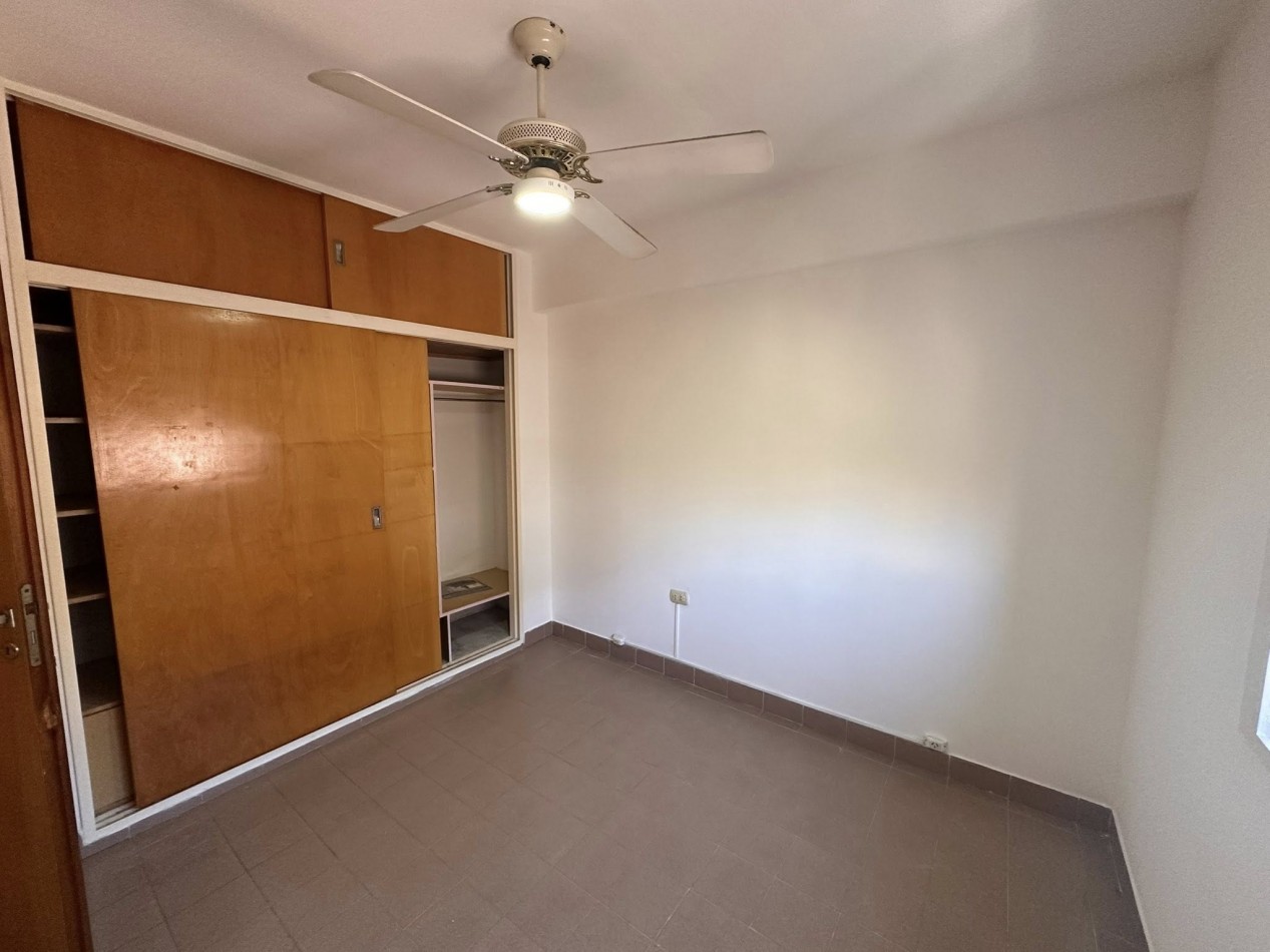 VENDO DEPARTAMENTO DE 3 DORMITORIOS, 2 BAÑOS. U$D 70.000
