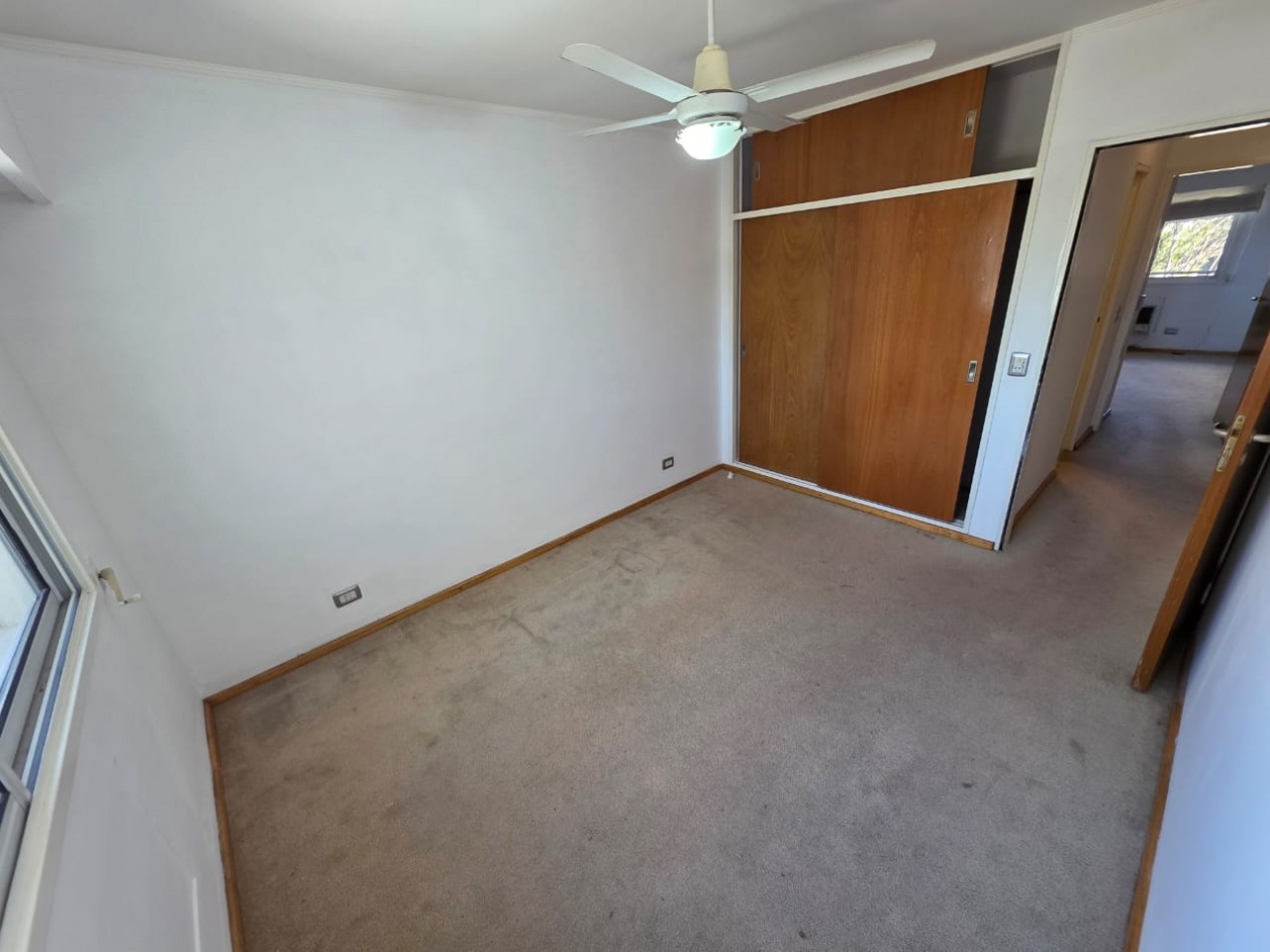 ALQUILO DEPTO 2 DORMITORIOS. ZONA PARQUE $650.000 + EXPENSAS + TASAS 