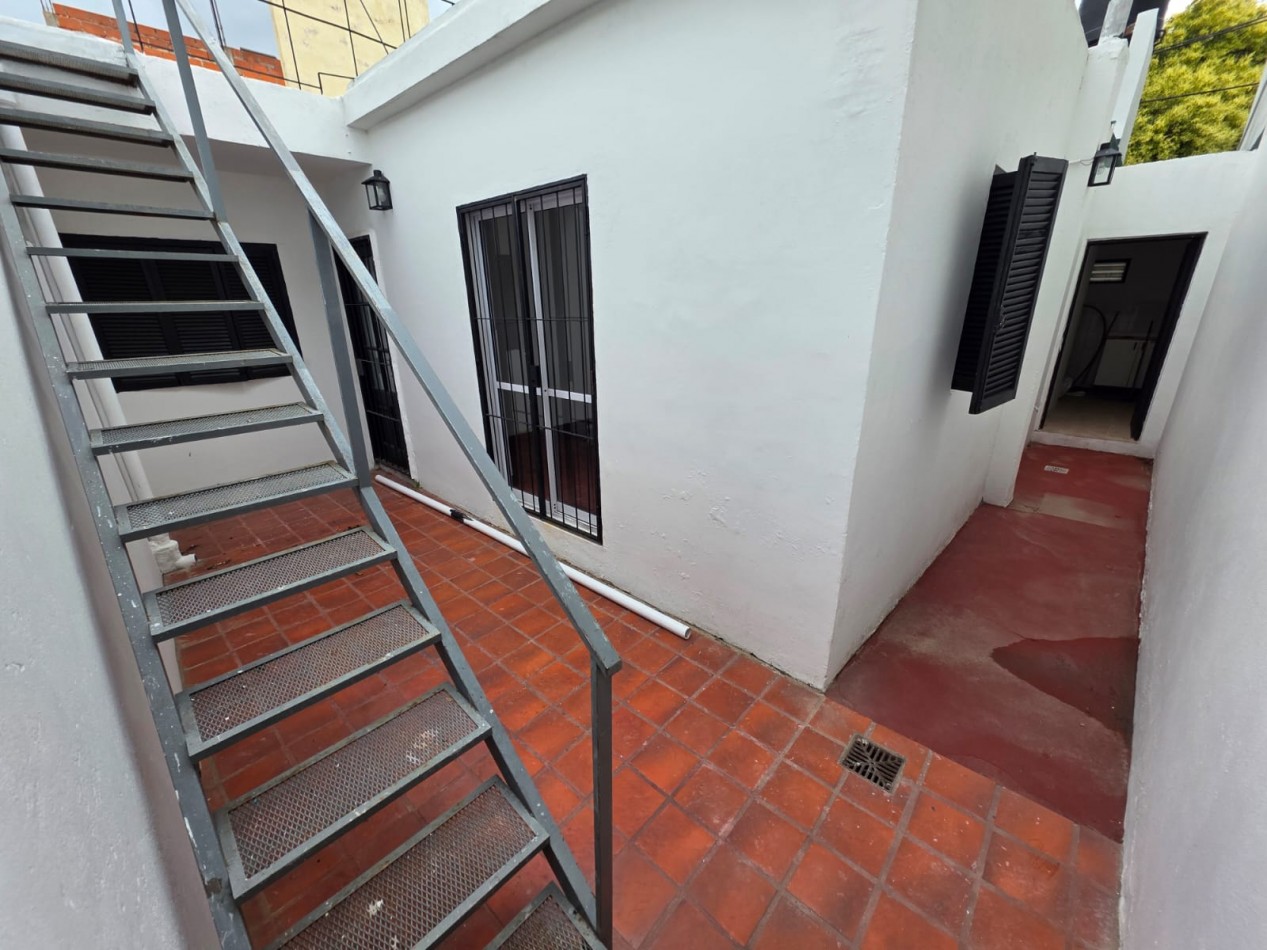 ALQUILO CASA 3 DOR ZONA CENTRO/PARQUE $490.000 FINAL