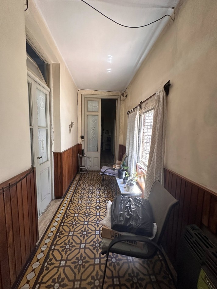 VENDO CASA ZONA CENTRO A RECICLAR 700m2