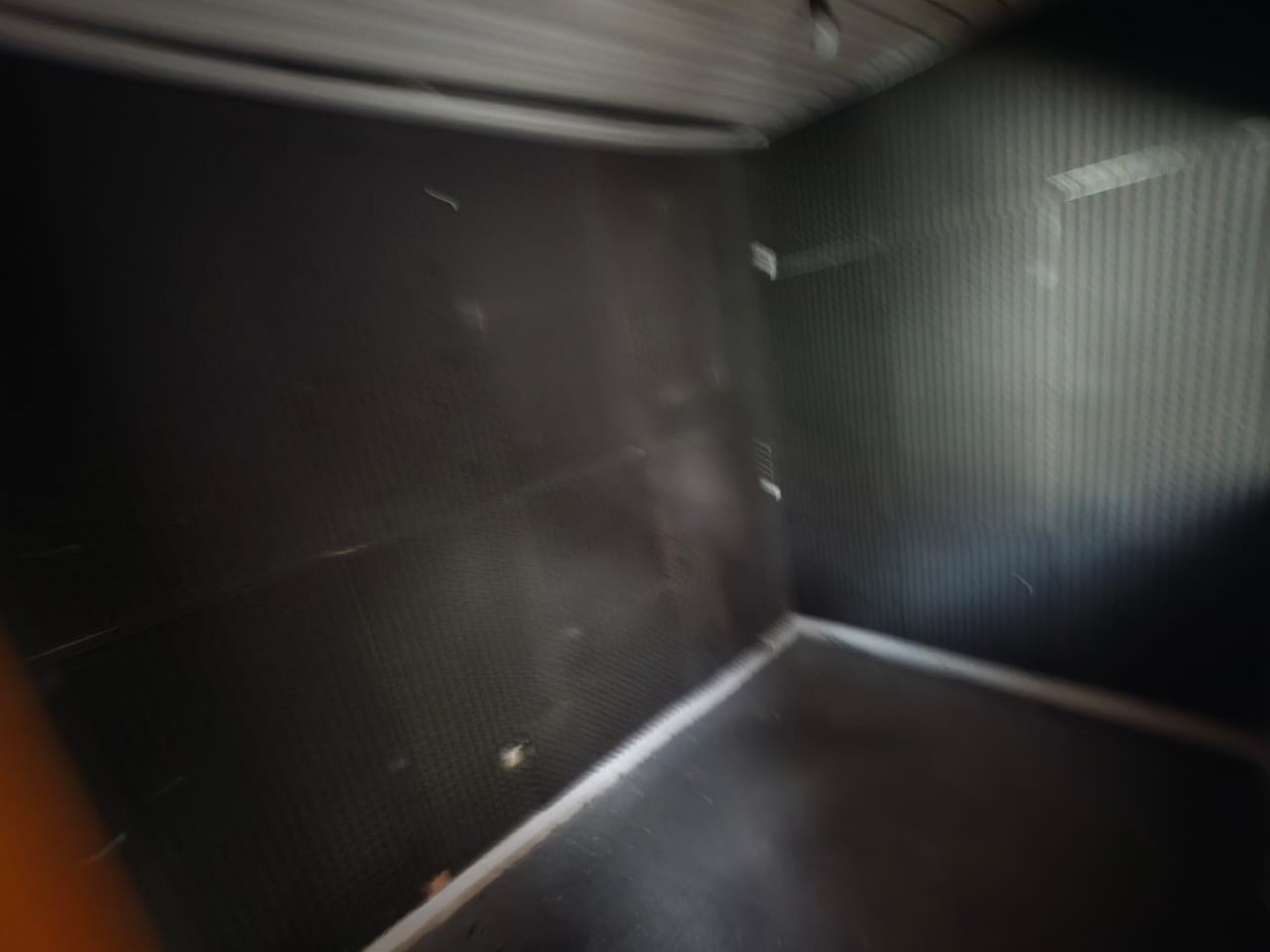 VENDO LOCAL APTO OFICINA,  CONSULTORIO EN LA GALERIA DEL TEATRO U$S 20.000