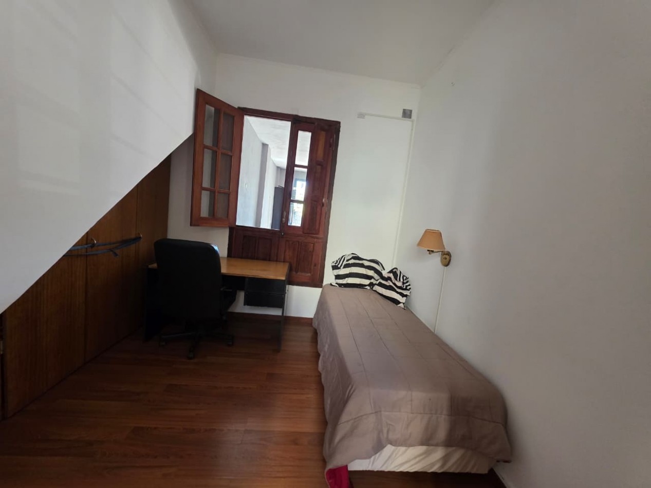 ALQUILO CASA 4 DOR, 2 COCHERAS, PILETA, QUINCHO. ZONA CENTRO PARQUE $2.200.000+ SERVICIOS