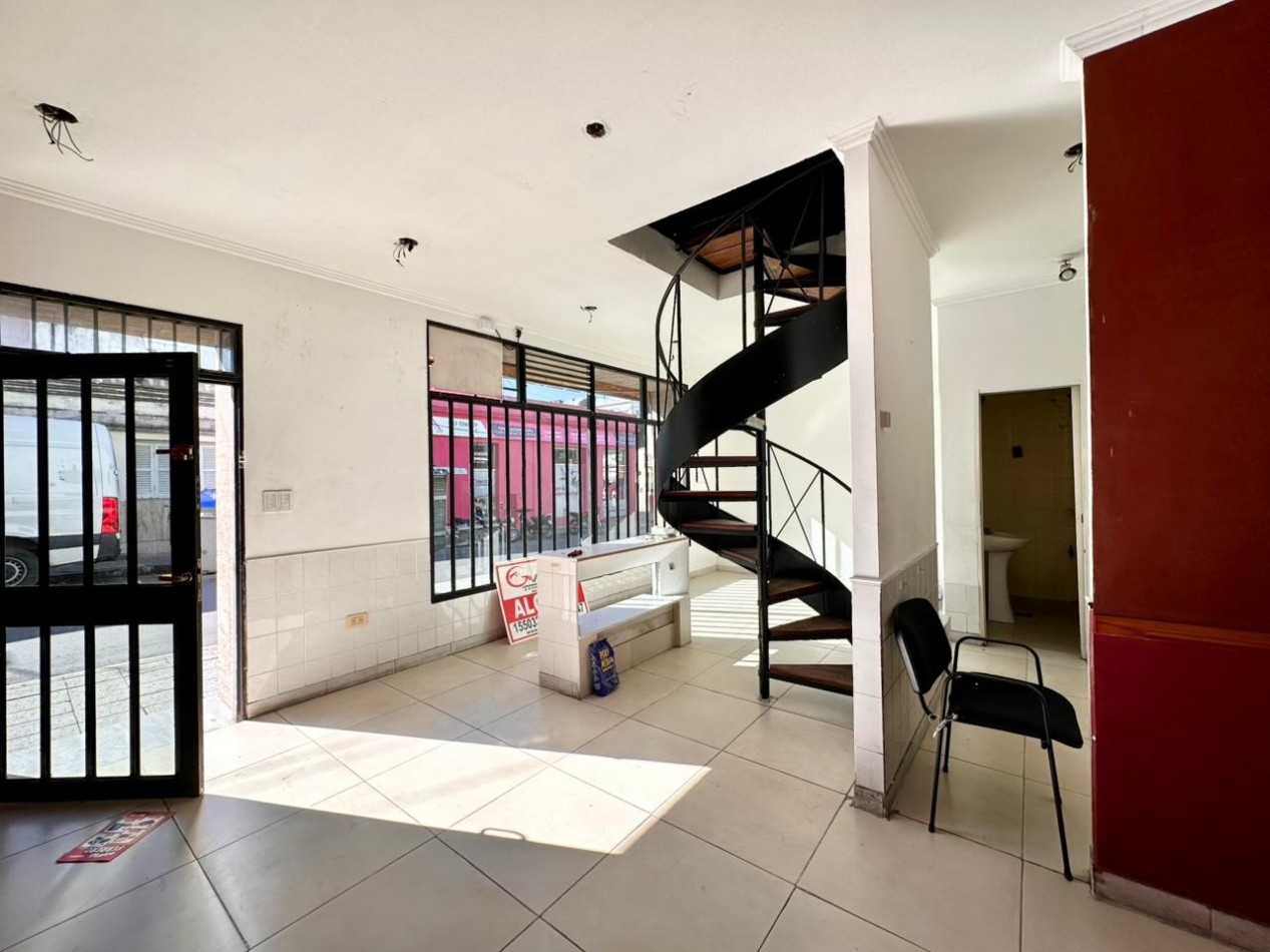 ALQUILO LOCAL COMERCIAL ZONA CENTRO $420.000 FINAL