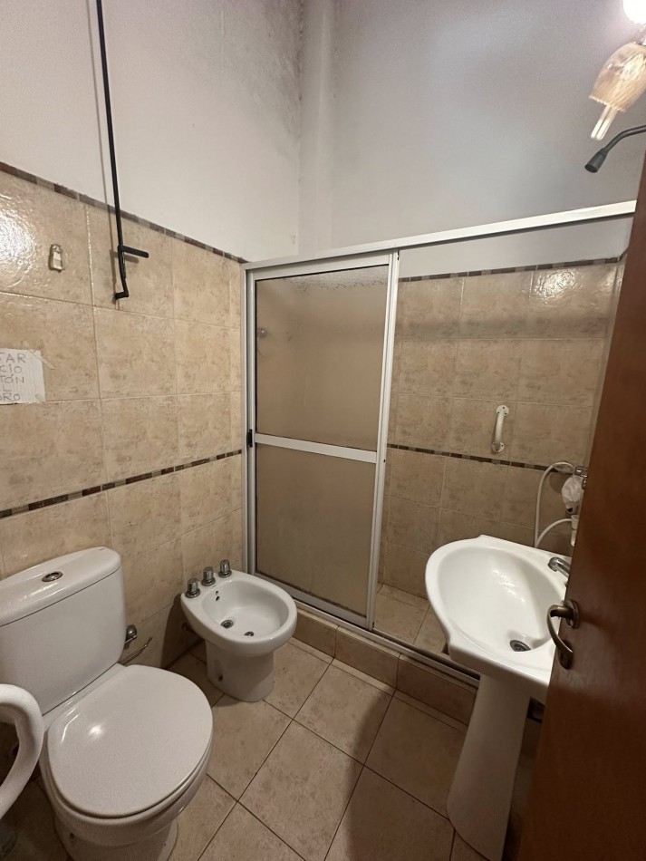 VENDO HERMOSA CASA 2 DORM. ZONA SAROBE