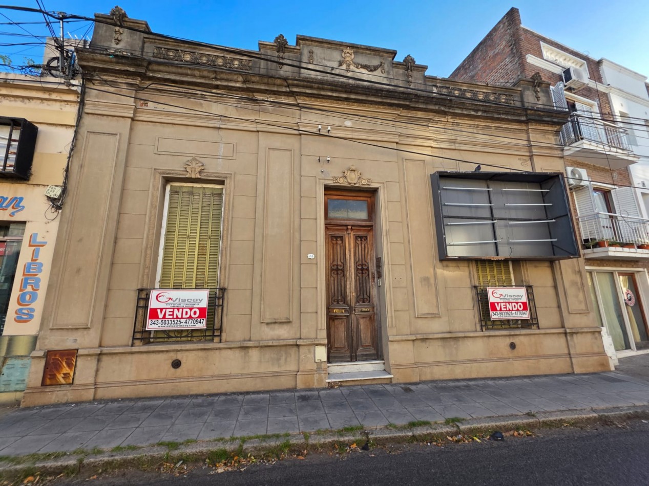 VENDO IMPORTANTE INMUEBLE ZONA PLAZA SAENZ PEÑA. U$D 200.000