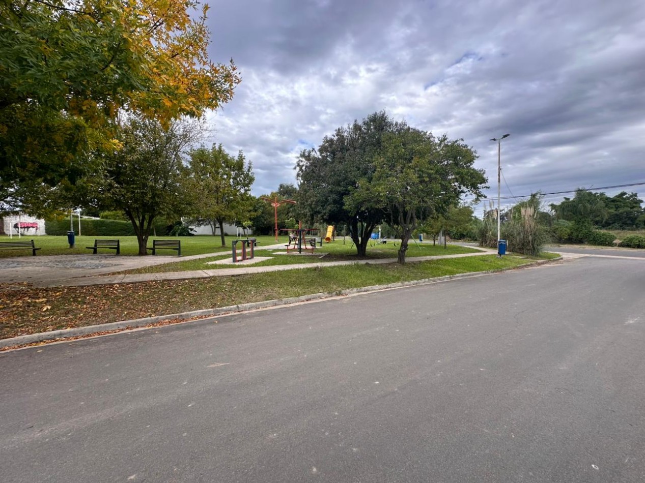 U$S 22.000 VENDO CASA A RECICLAR