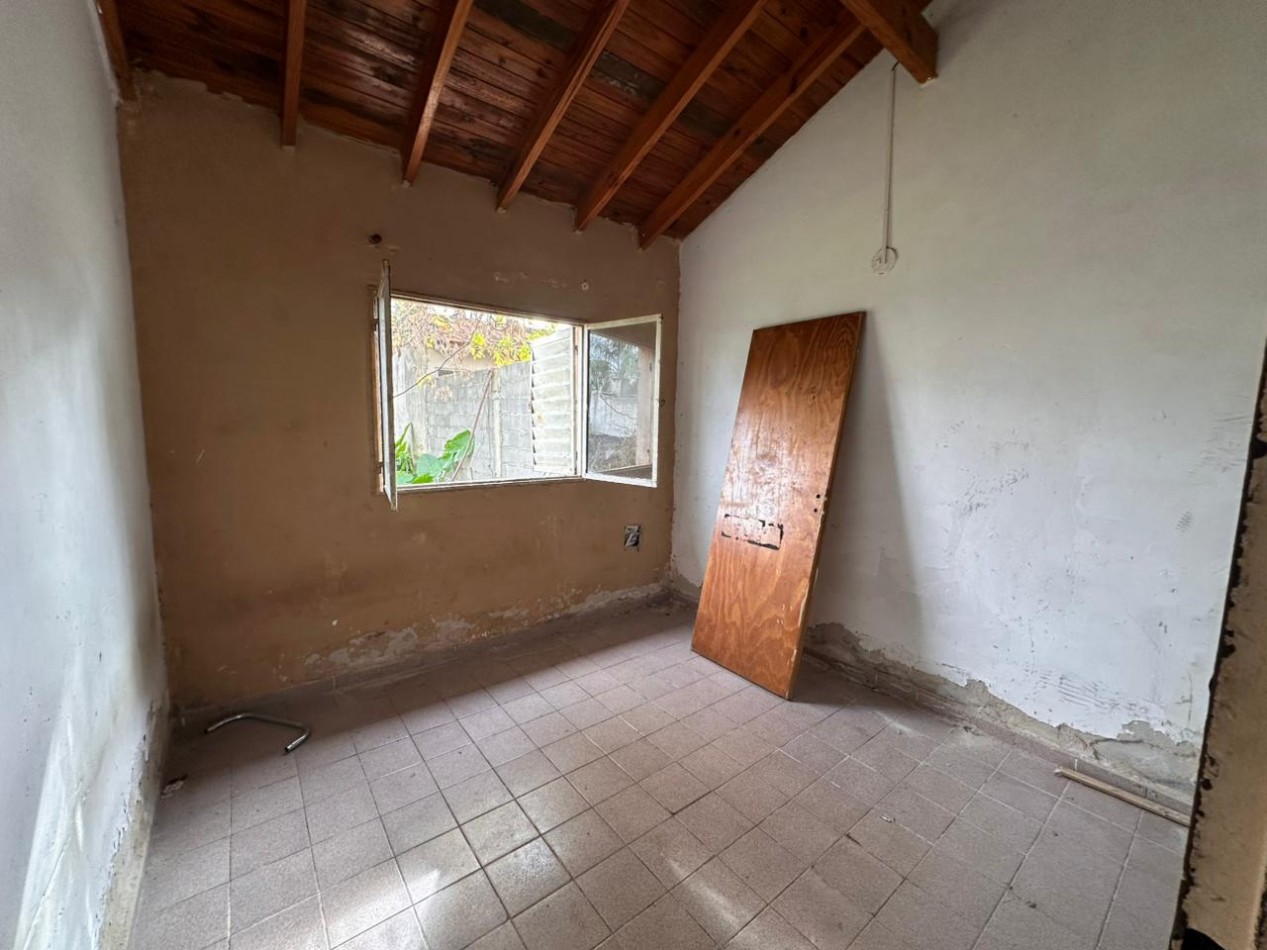 U$S 22.000 VENDO CASA A RECICLAR