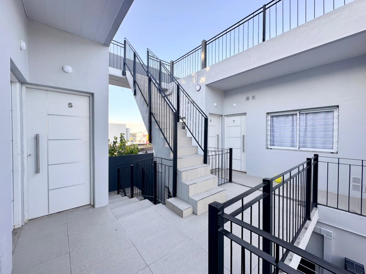 ALQUILO DEPTO 1 DORMITORIO A ESTRENAR $550.000 FINALES. ZONA RAMIREZ SUR