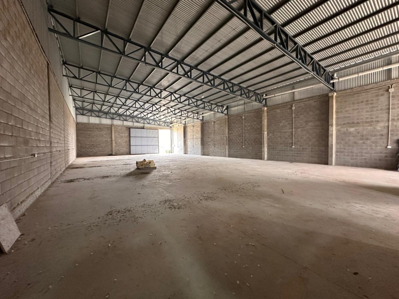 ALQUILO GALPON A ESTRENAR 530 m2 $1.900.000 + LUZ Y AGUA