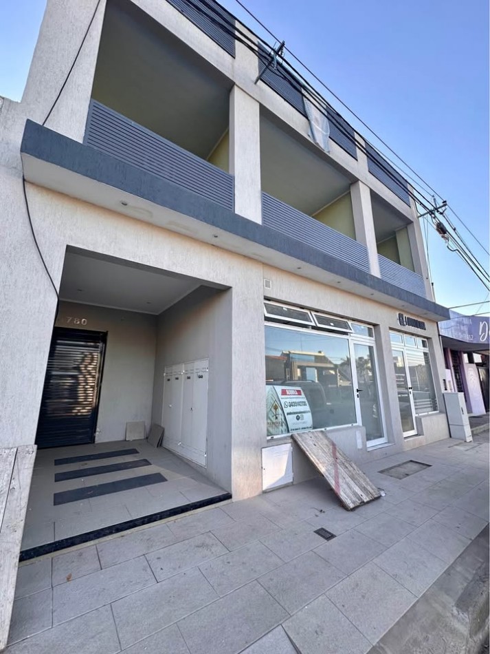 ALQUILO DEPTO 1 DORMITORIO EN AV. RAMIREZ