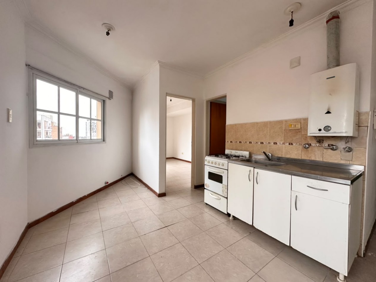 ALQUILO DEPTO 1 DORM $400.000 + EXP + TASAS. ZONA CASA DE GOBIERNO