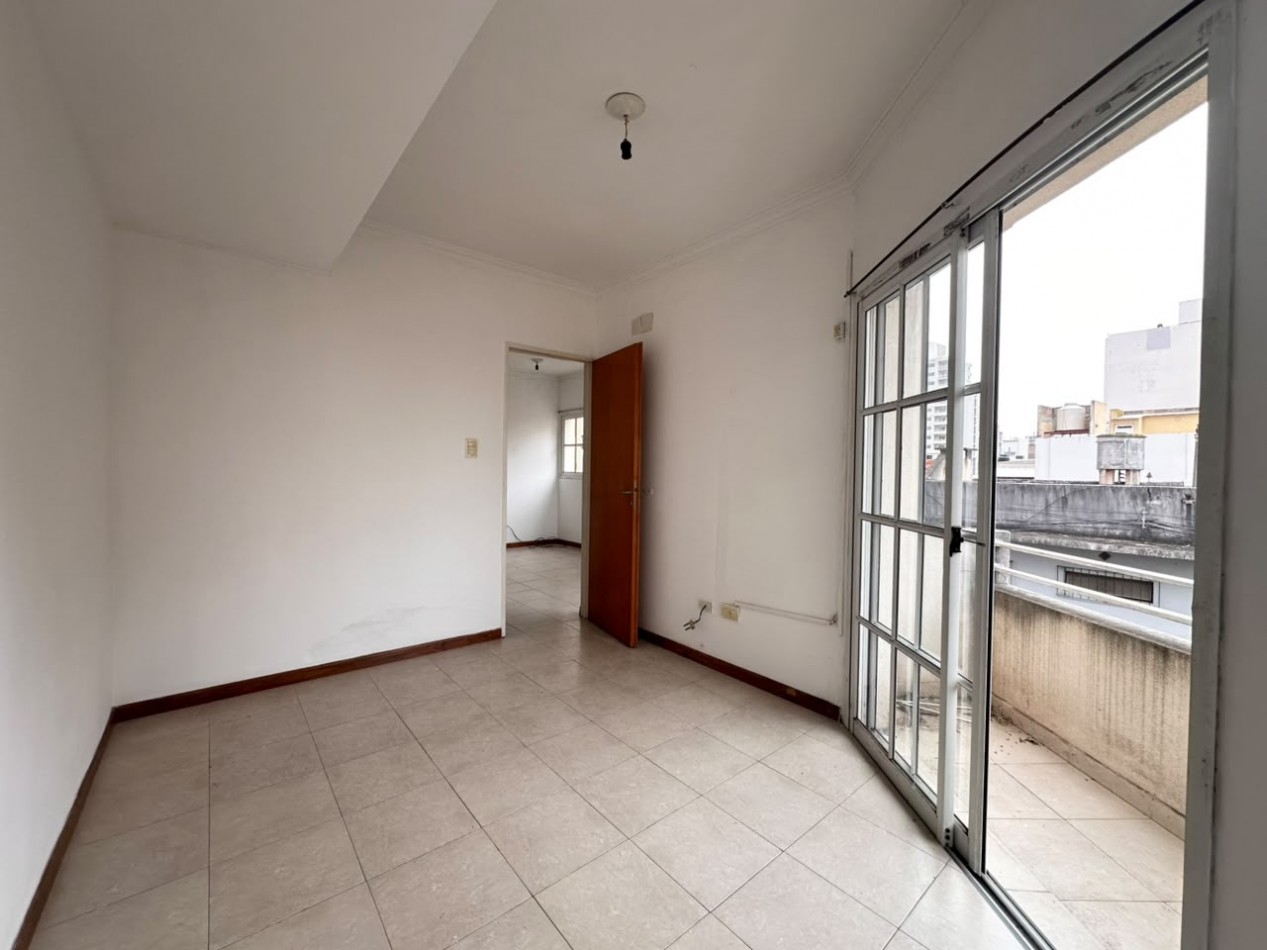 ALQUILO DEPTO 1 DORM $400.000 + EXP + TASAS. ZONA CASA DE GOBIERNO