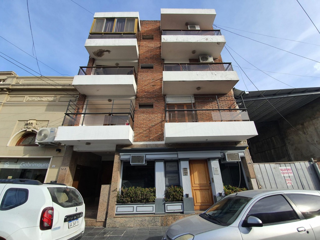 ALQUILO DEPTO 1 DORM $350.000 + EXP + TASAS. ZONA CENTRO