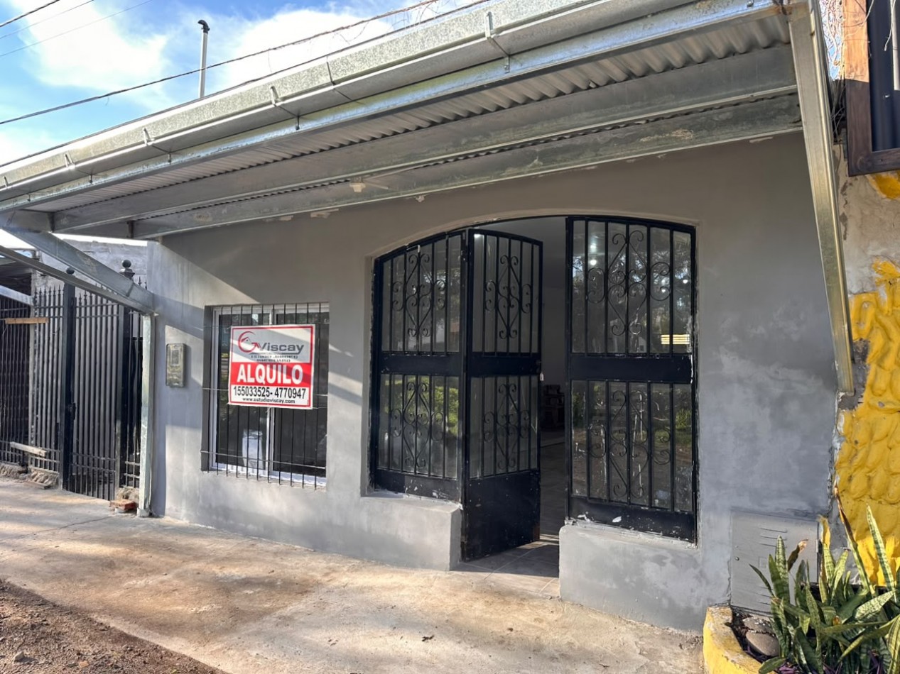 ALQUILO LOCAL COMERCIAL EN AV DE LAS AMERICAS $700.000