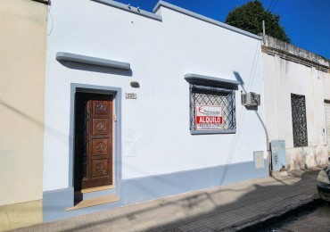 ALQUILO CASA 3 DORMITORIOS $500.000 + IMPUESTOS 