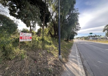 VENDO TERRENO SOBRE AV. ZANNI A METROS DE BALBIN