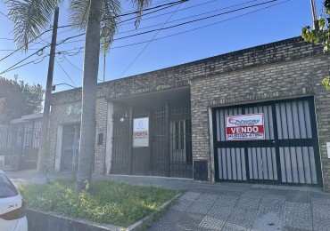 VENDO CASA 2 DORM, 2 COCHERAS. QUINCHO Y PILETA