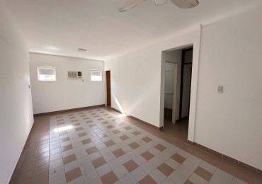 VENDO DEPARTAMENTO DE 3 DORMITORIOS, 2 BAÑOS. U$D 70.000