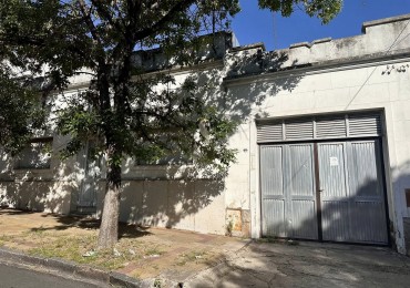 VENDO CASA ZONA CENTRO A RECICLAR 700m2