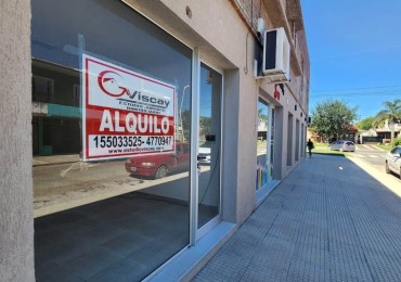 ALQUILO LOCAL COMERCIAL. BLANES Y AV. ZANNI