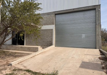 ALQUILO GALPON A ESTRENAR 530 m2 $1.900.000 + LUZ Y AGUA